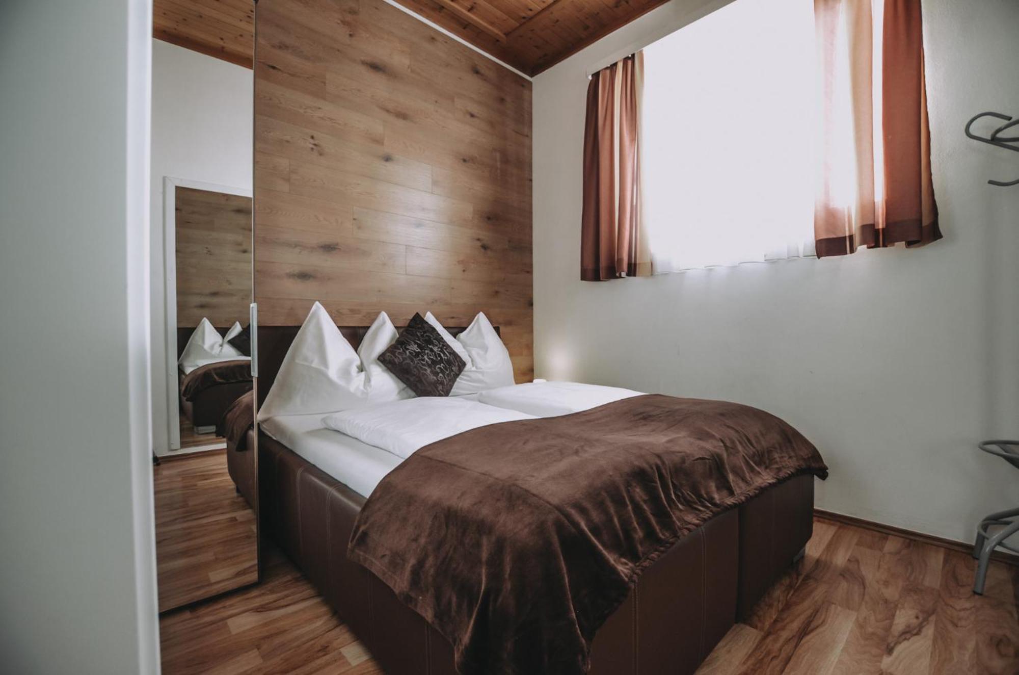 Landhaus Andrea Saalbach Rom bilde