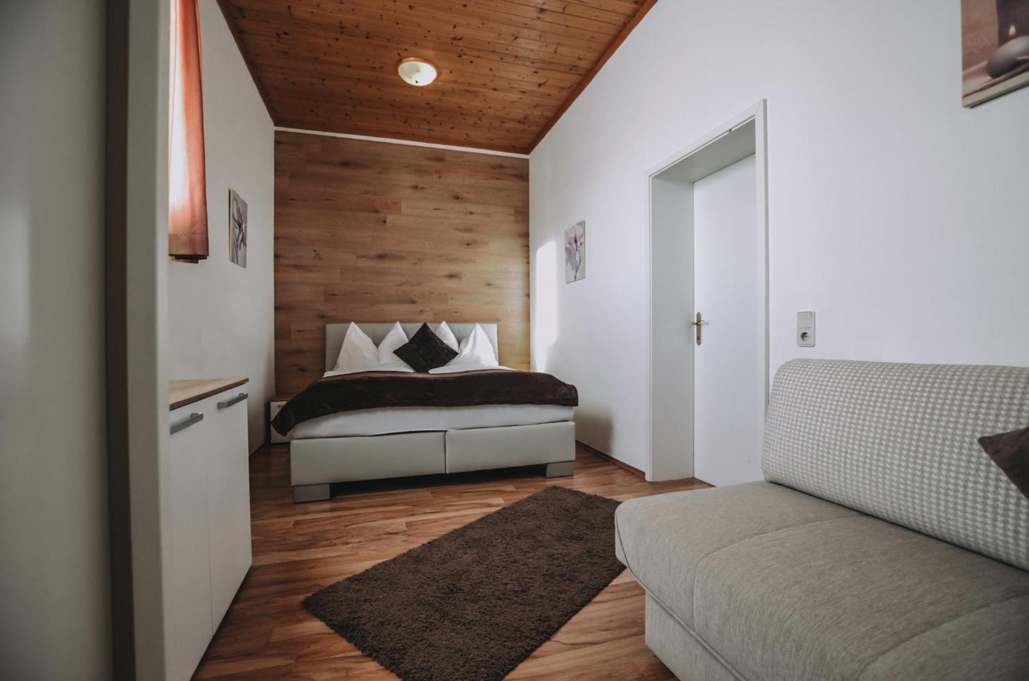 Landhaus Andrea Saalbach Rom bilde